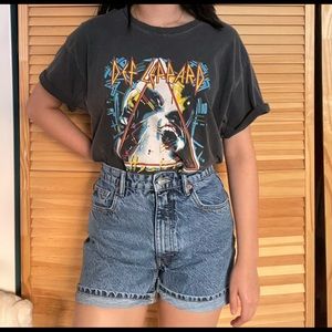 Def Leppard Graphic Tee